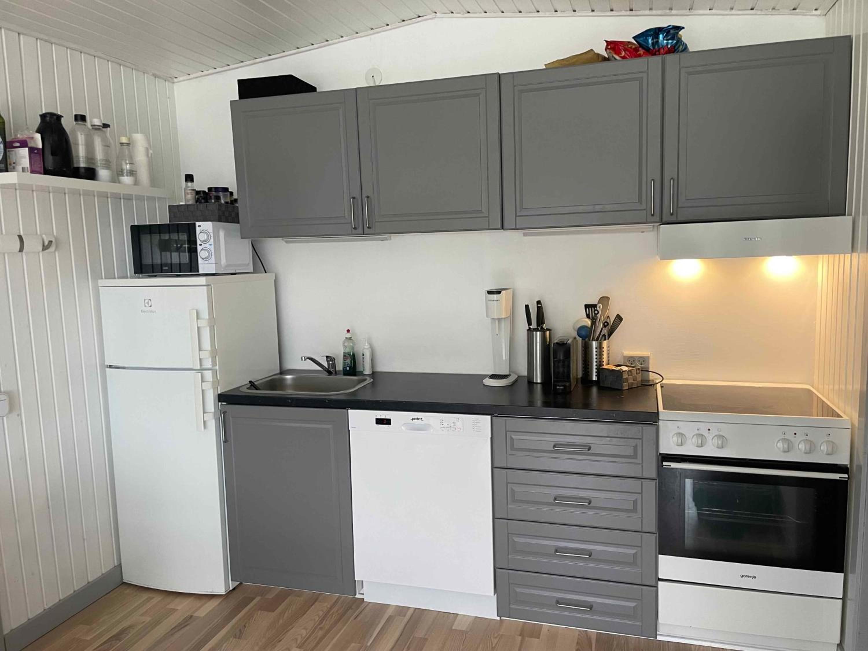 Cottage With A View- 5 Min From Beach