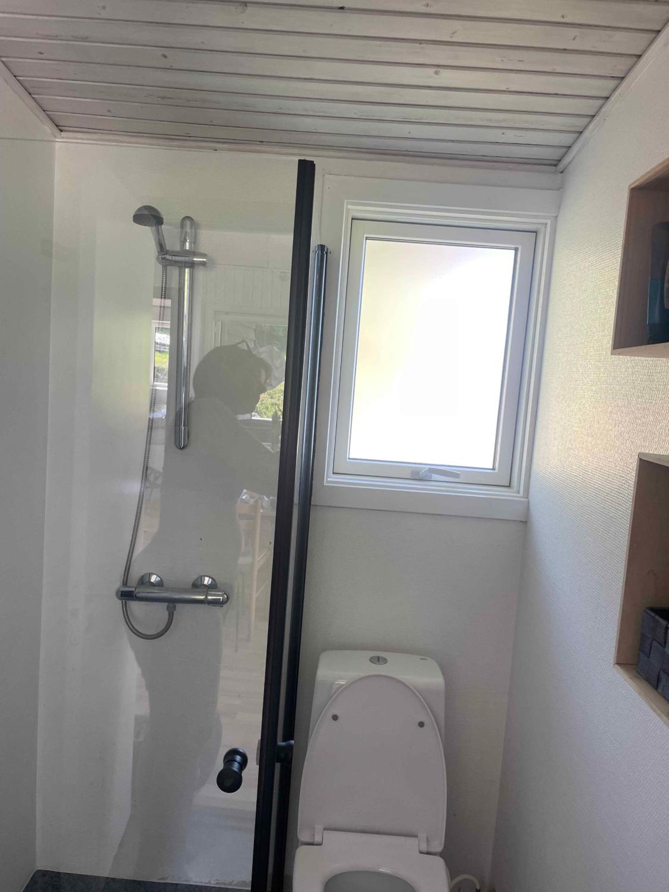 Cottage With A View- 5 Min From Beach