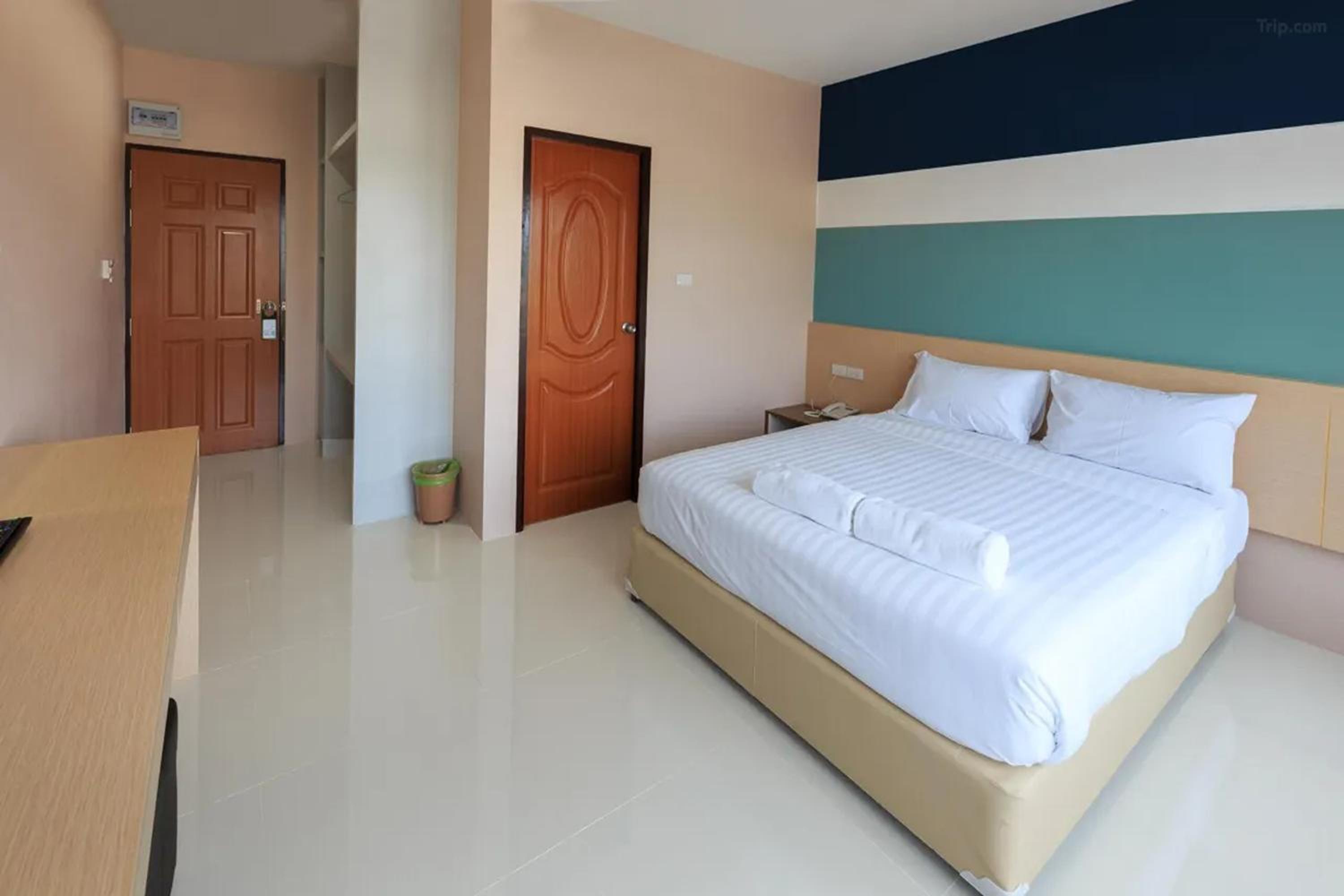 JJ Residence Phuket Town
