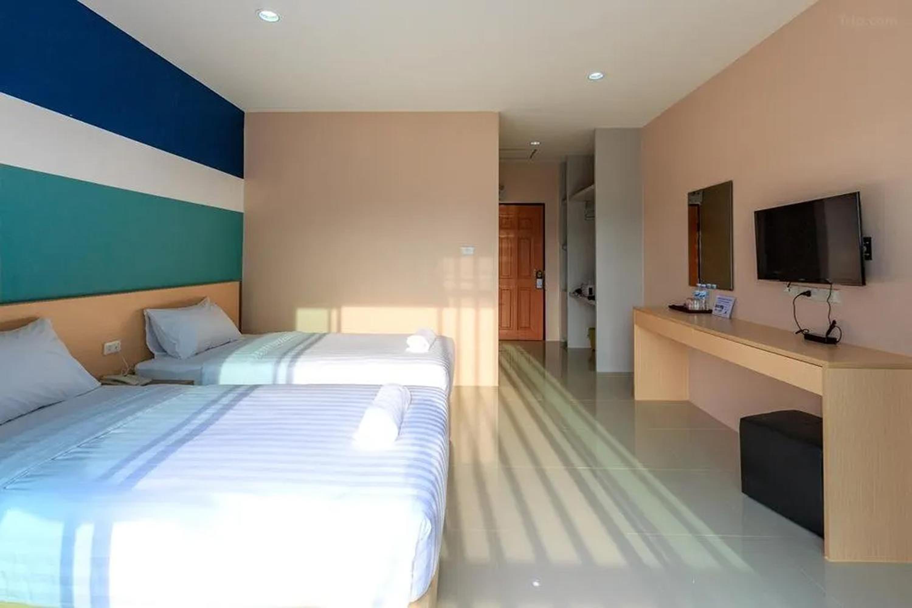 JJ Residence Phuket Town