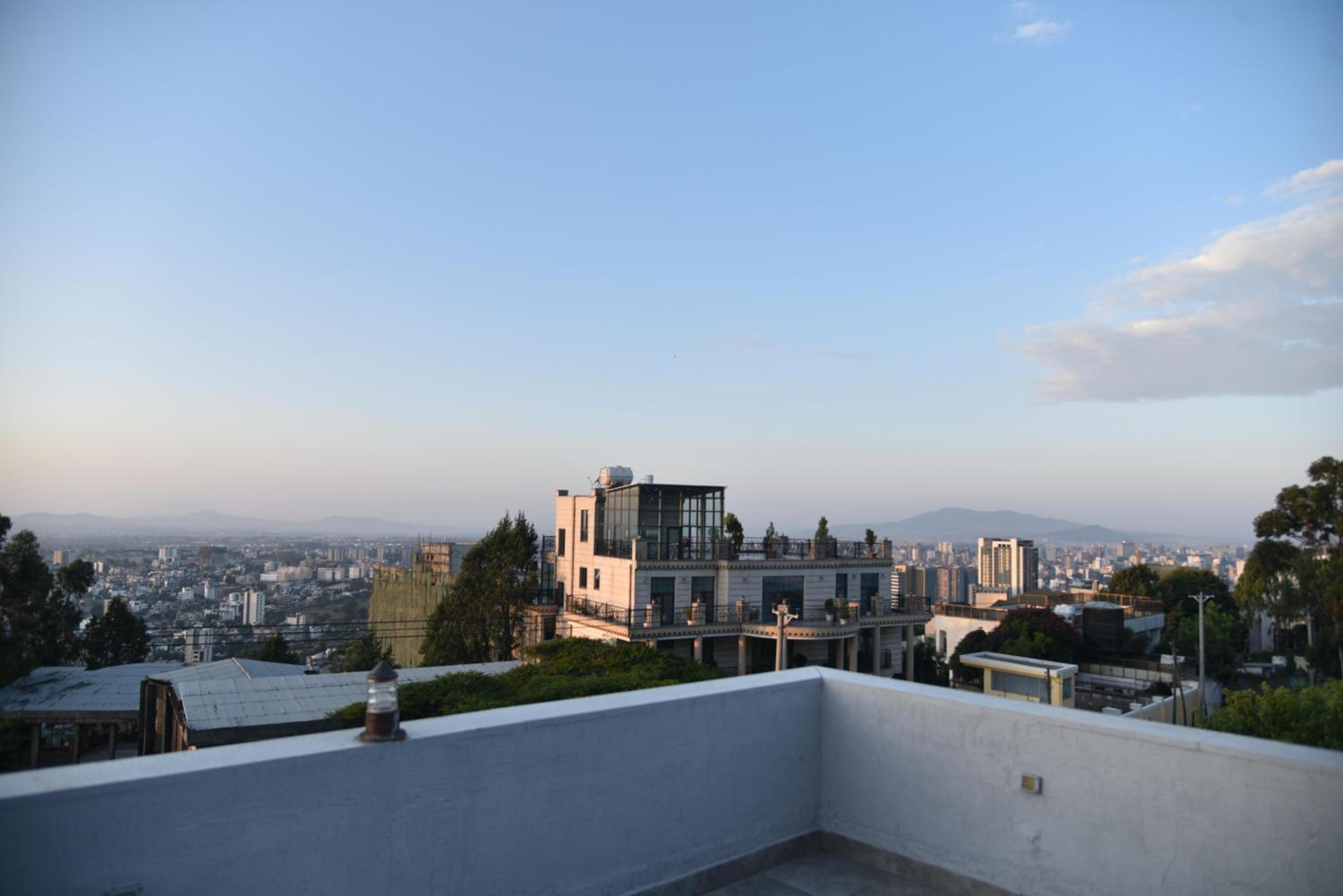 5 Bedroom Exquisite Villa in Top-view Area