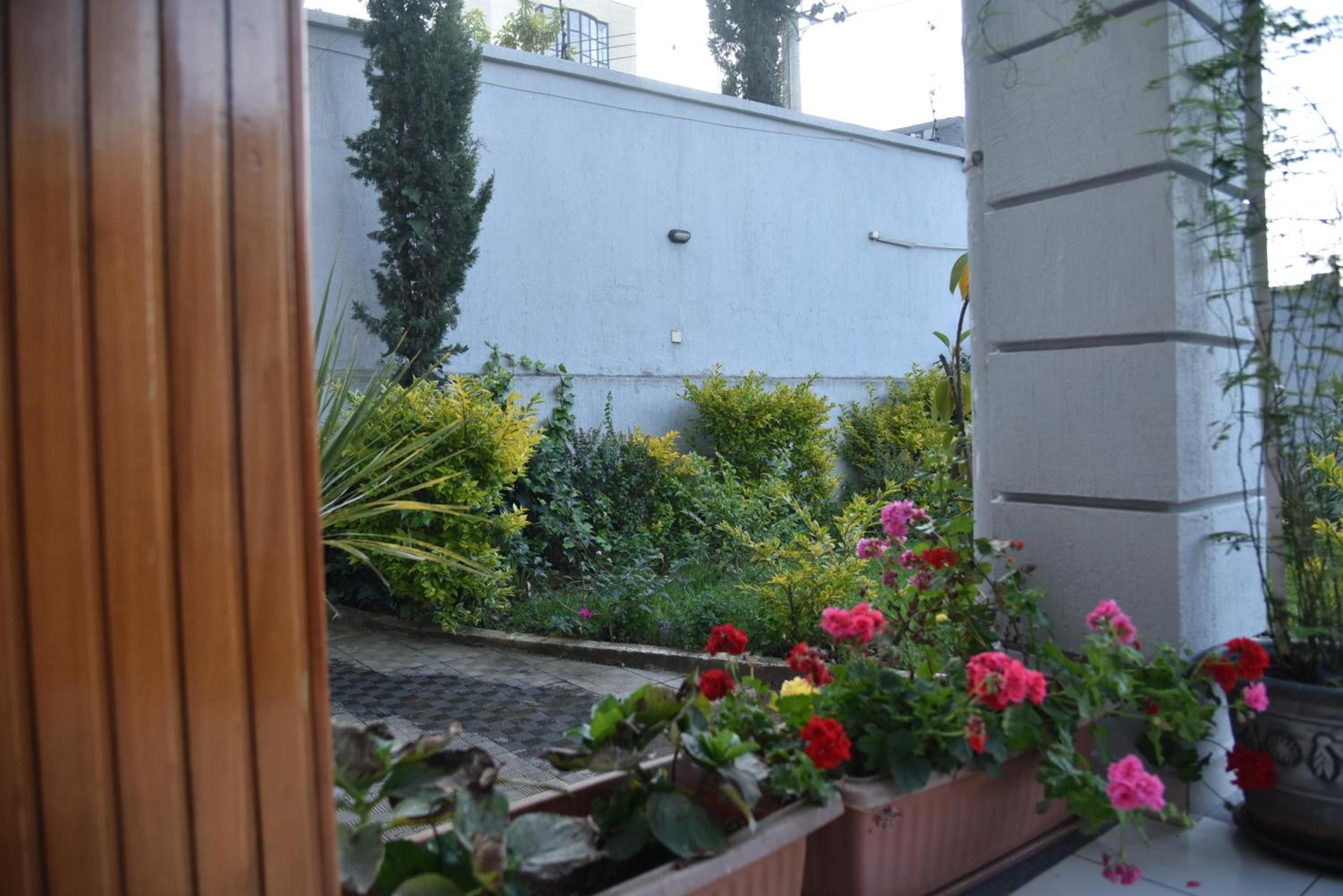 5 Bedroom Exquisite Villa in Top-view Area