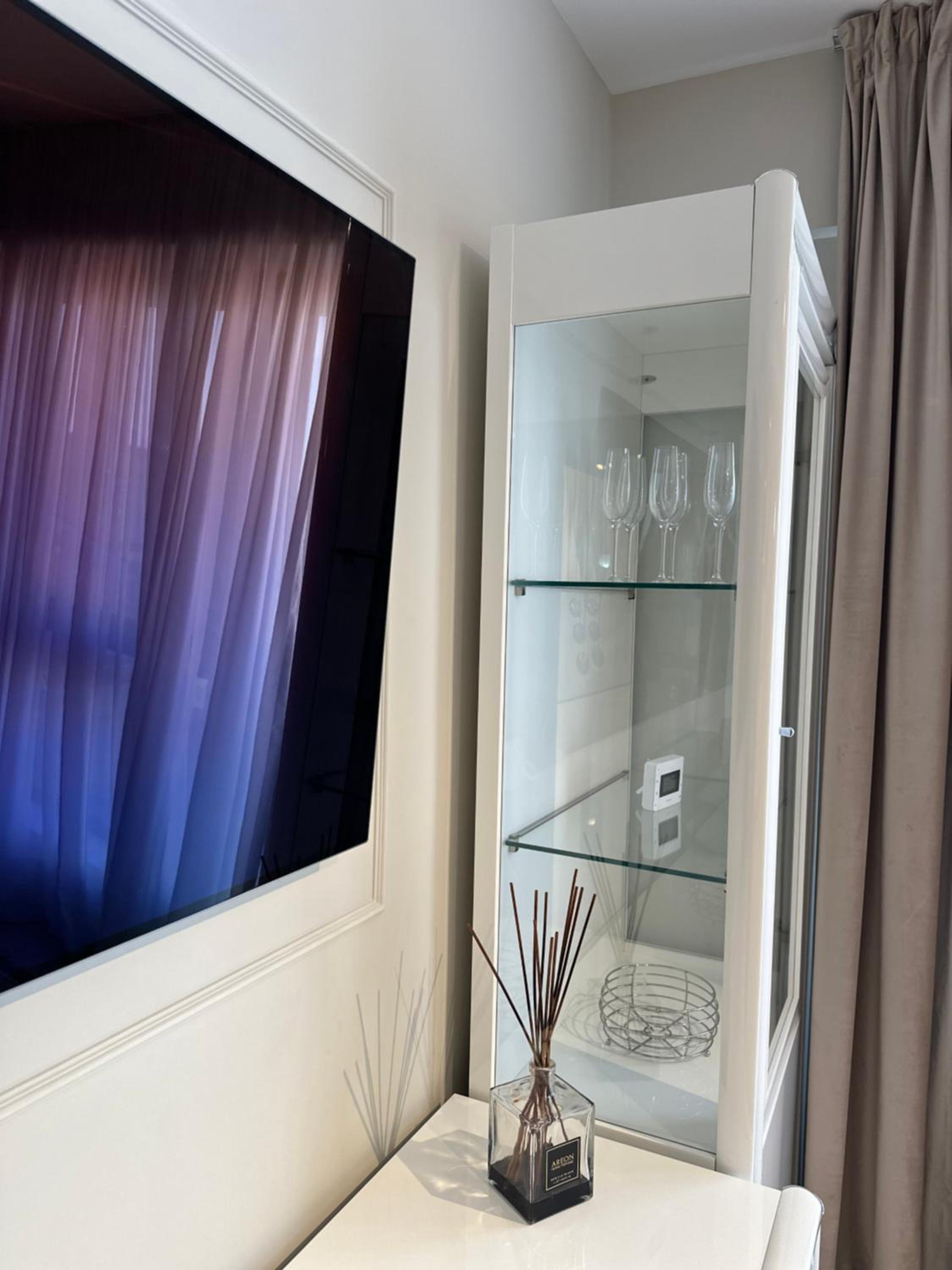 Luxury 2BR apartament with free Parking Herăstrău view 3