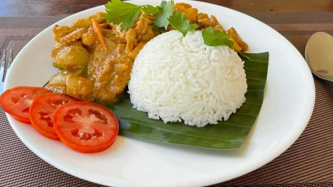 Konglor Cave Resort-Riverside Restaurant