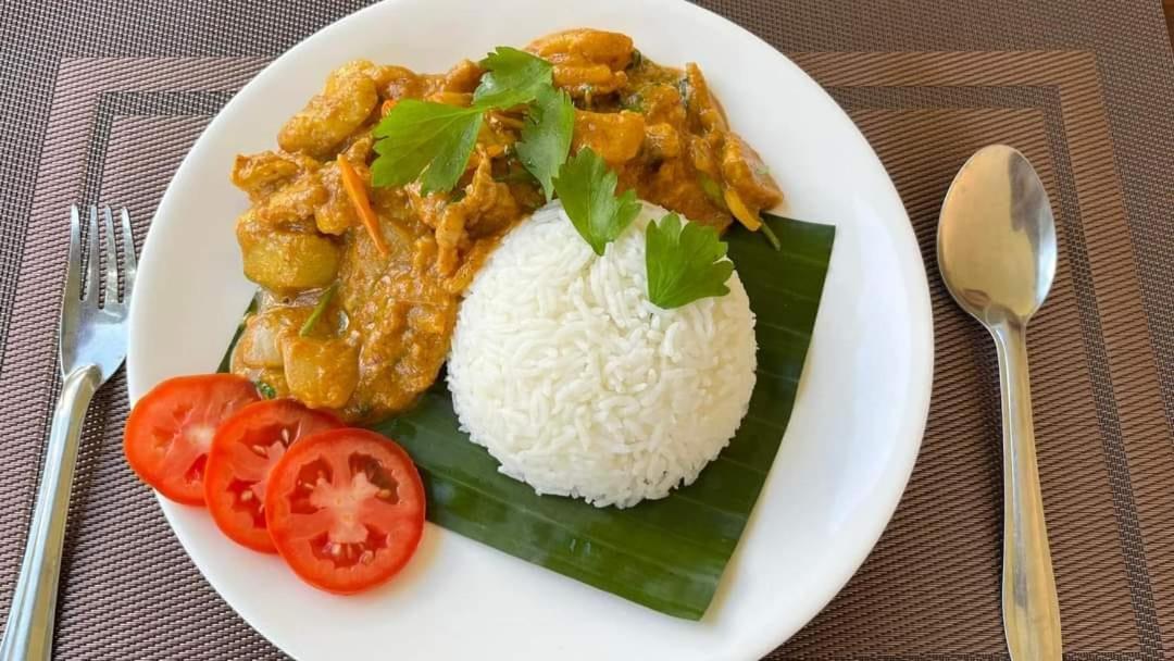 Konglor Cave Resort-Riverside Restaurant