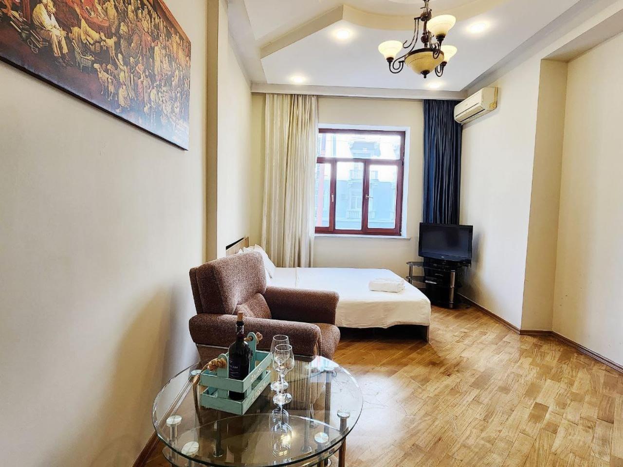 Sahil Apartment Formula1 view