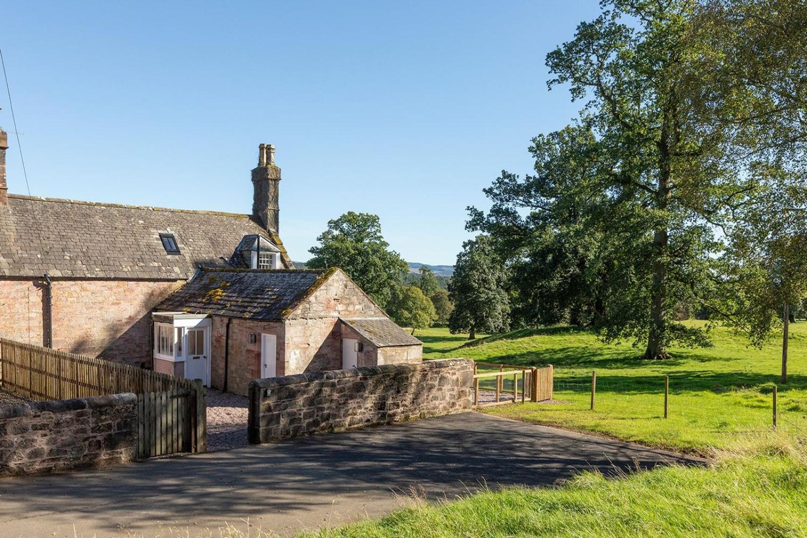 Queensberry Cottage