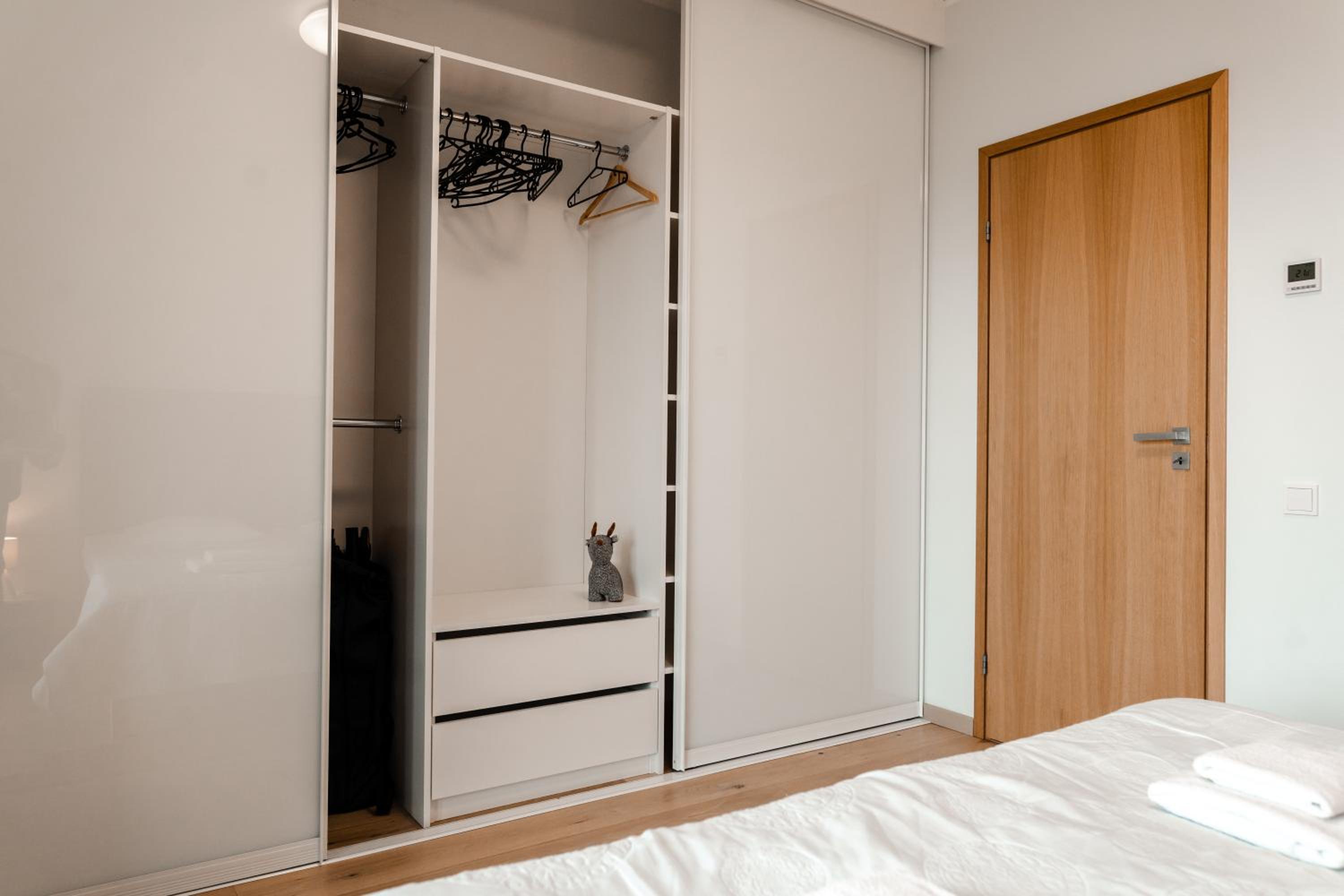 Luxurious Skyline Residence apartment
