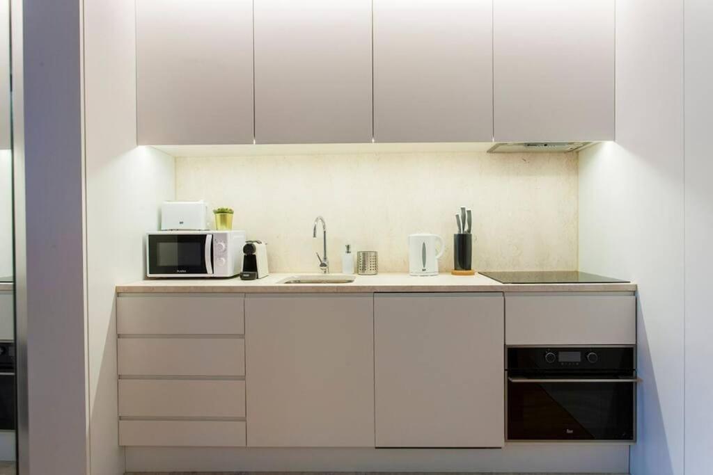 Crucifixo Deluxe Apartment view 4
