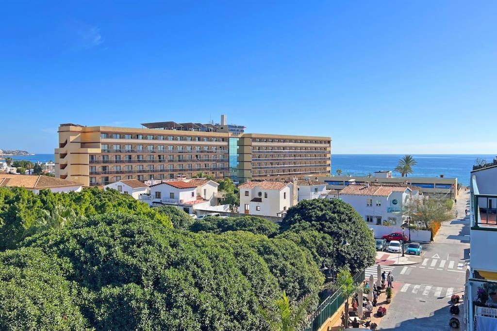 Luxury Beachside Apartment in La Cala de Mijas
