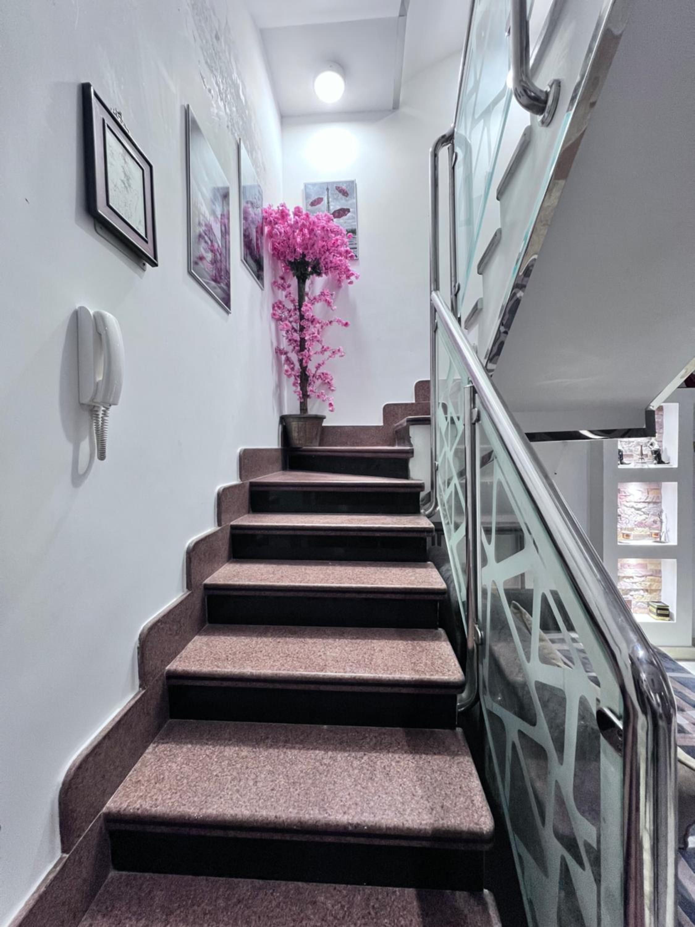 Villa Contenental residense El sheikh Zayed Beverly Hills