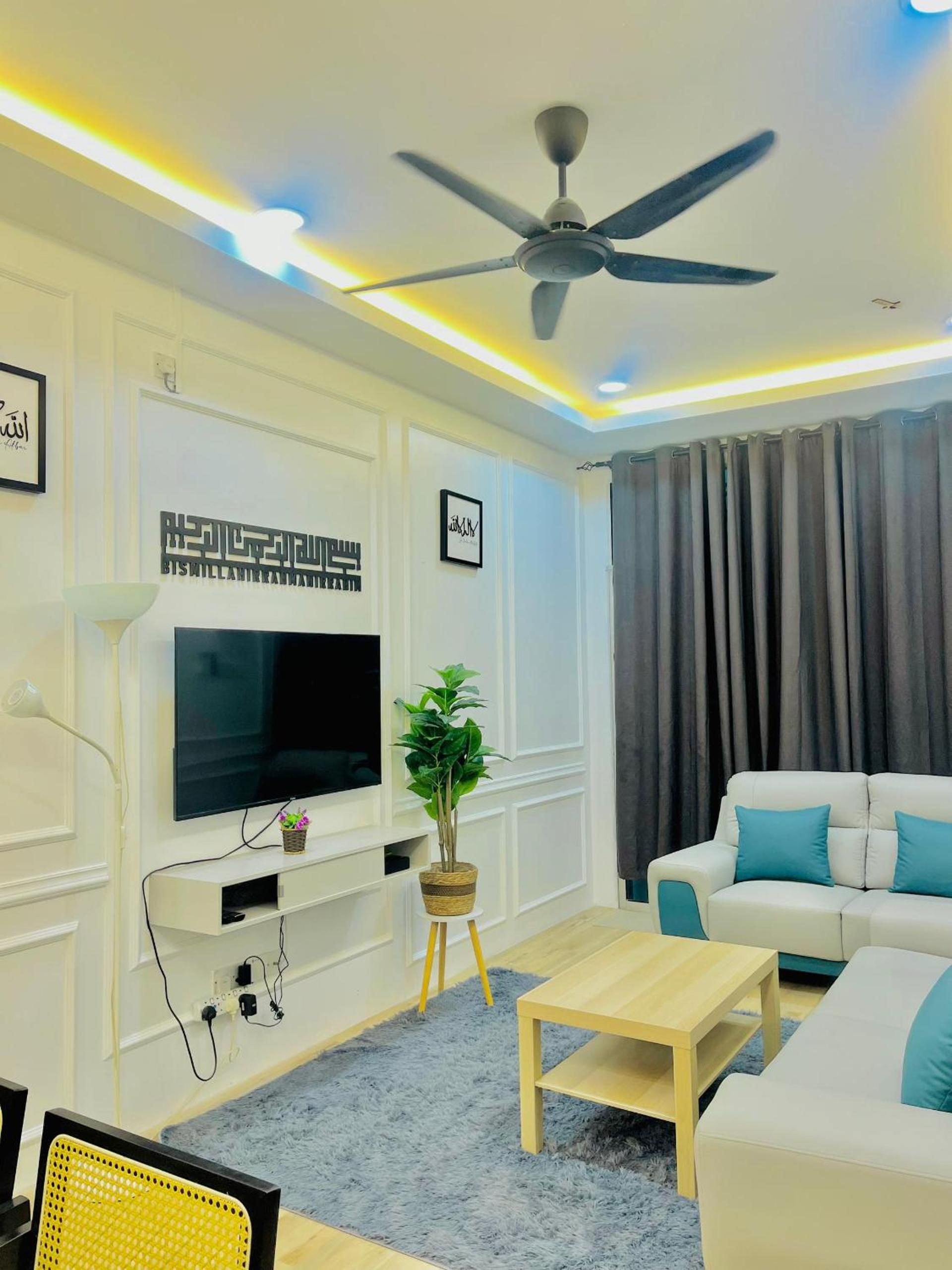 Homestay DEEDORA
