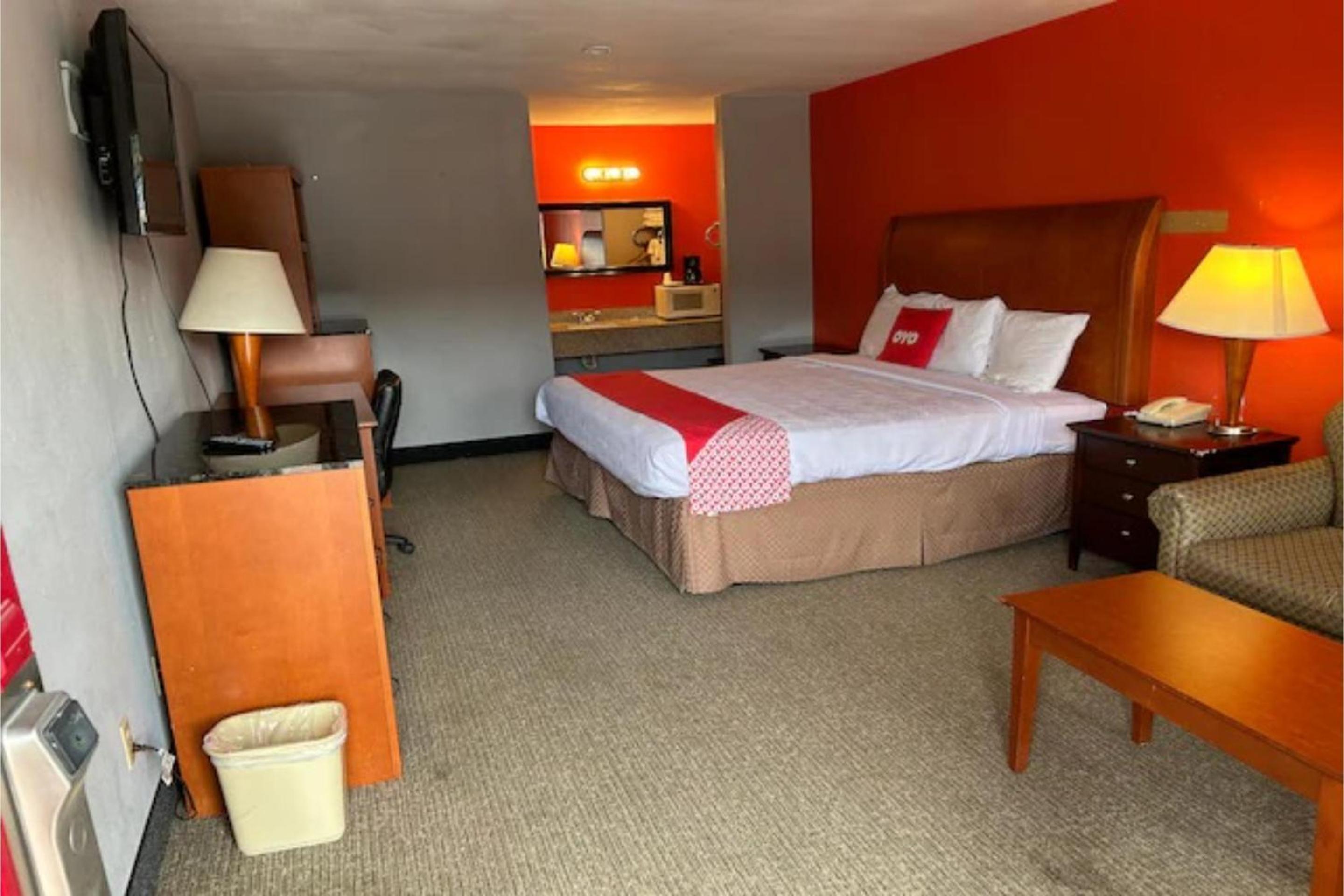 Rodeway Inn & Suites Jefferson