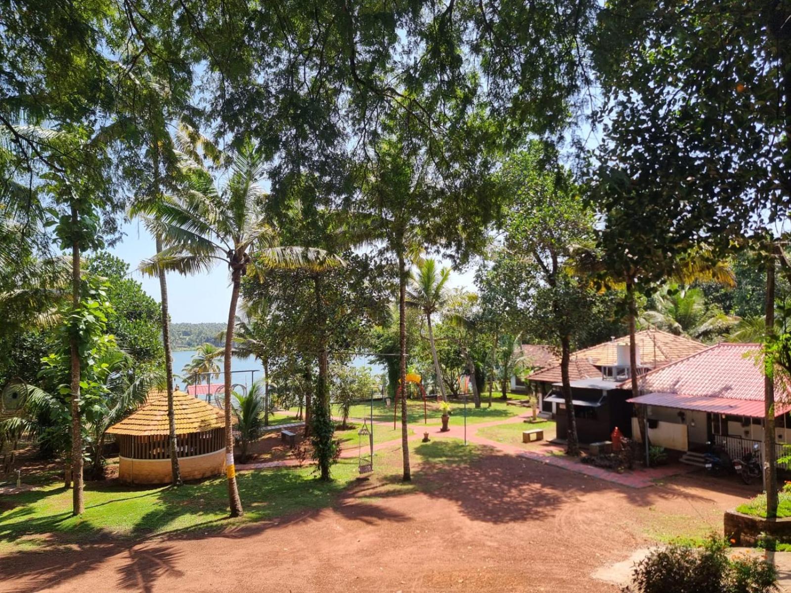 Kayaltheeram Resort & Homestay view 2