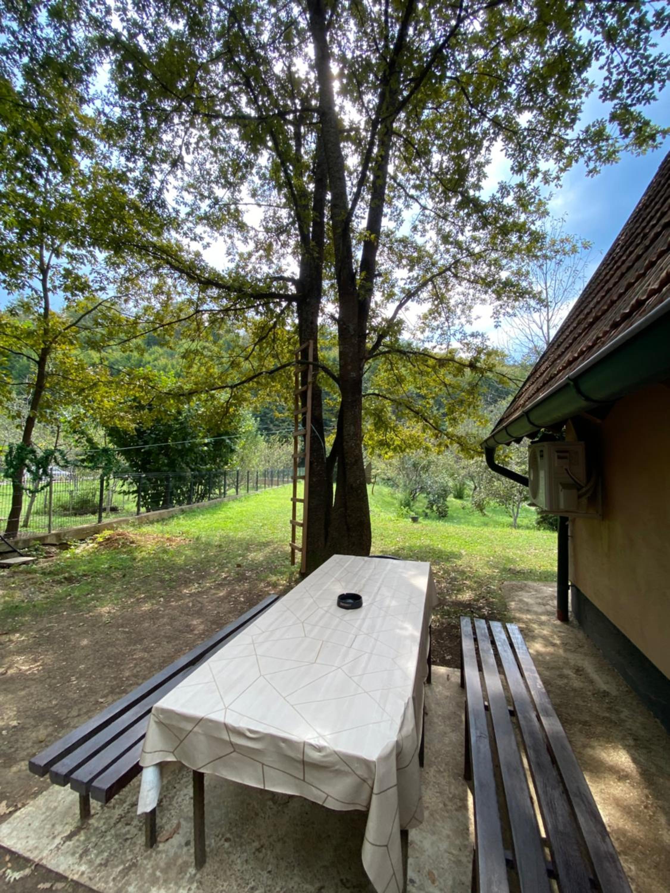 Studio apartman Farah