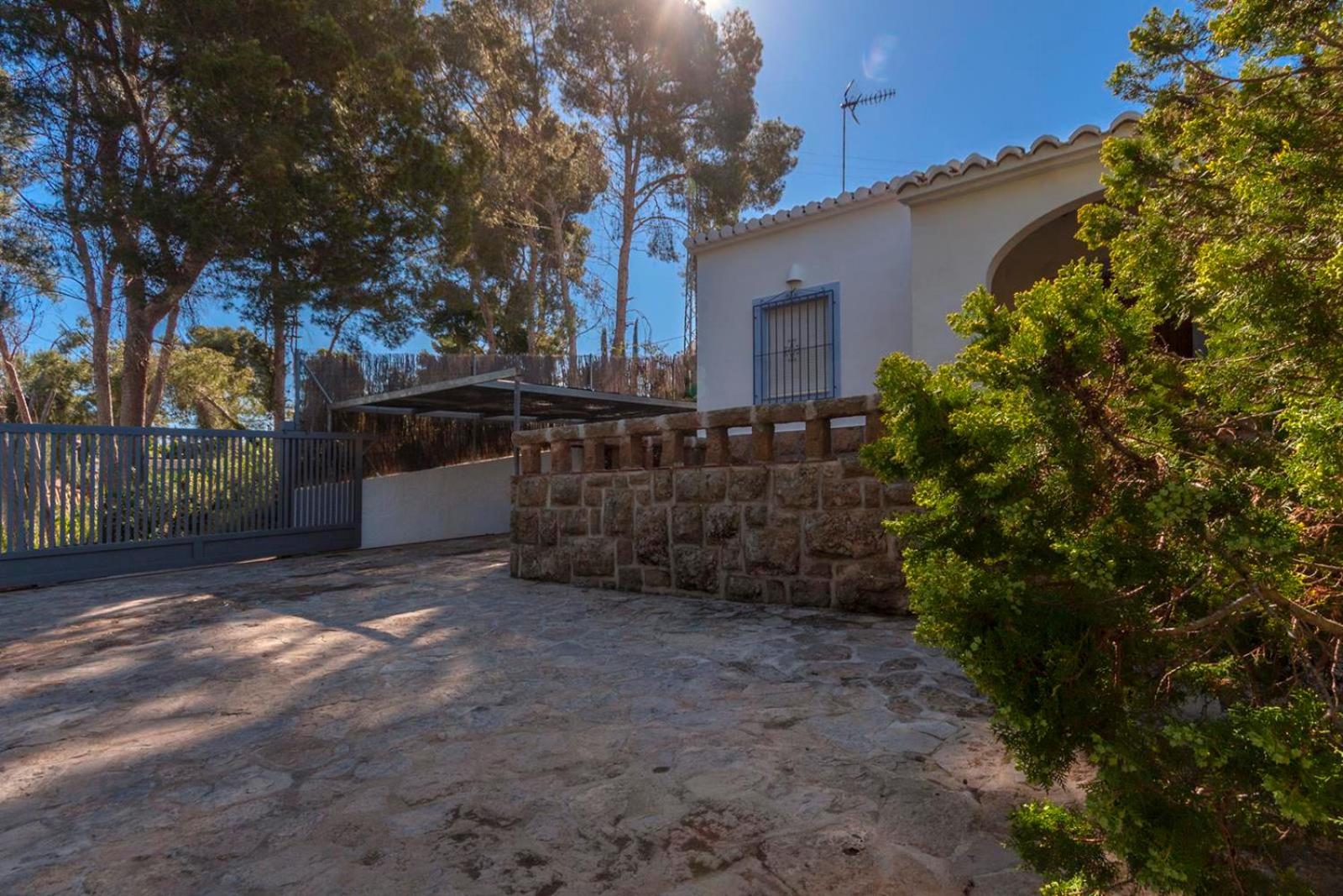 Villa Nomad