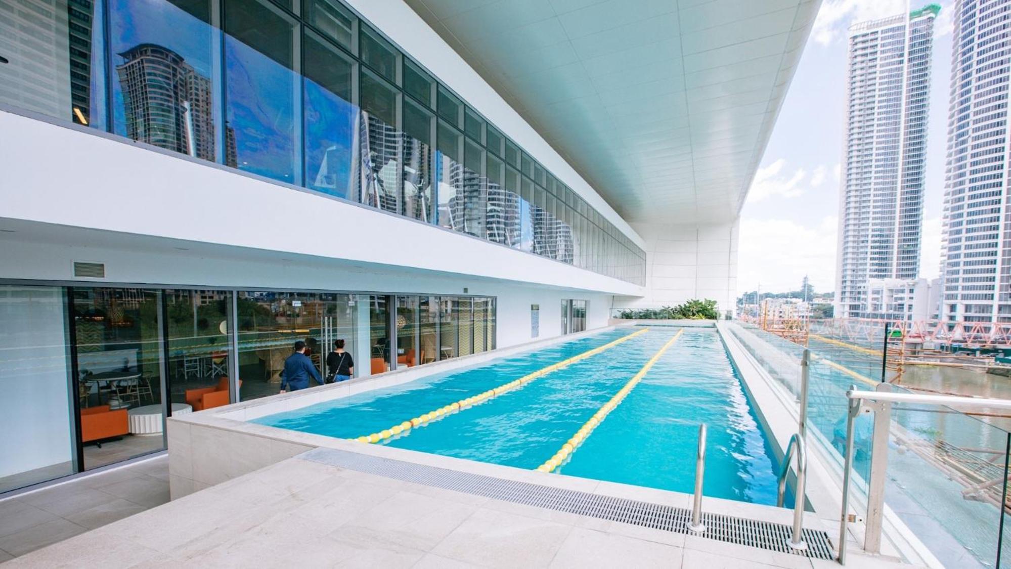 Acqua Residences Staycation Mandaluyong near Makati City view 2