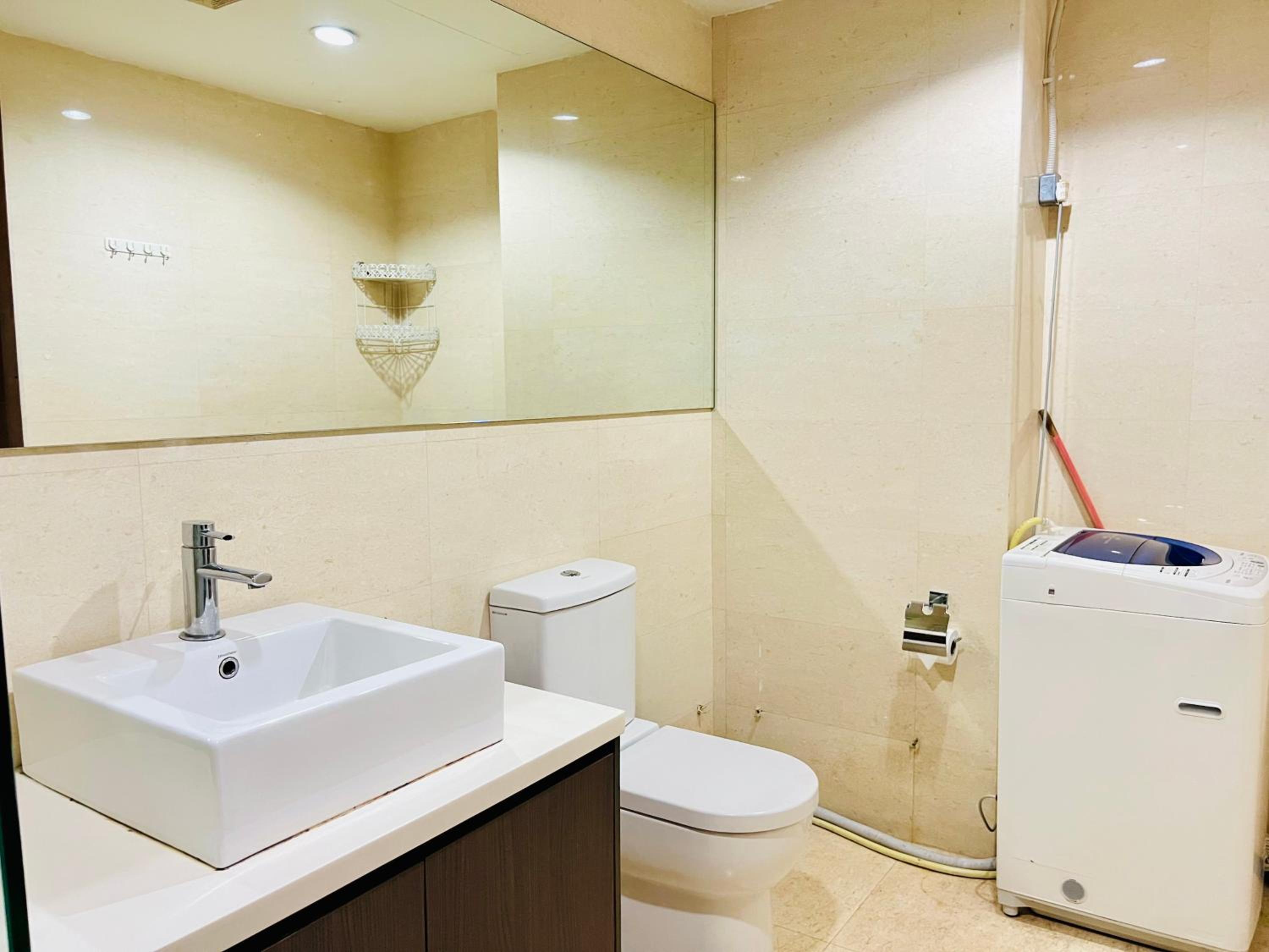 Regalia Suites Skypool View KLCC by Enjoy your stay