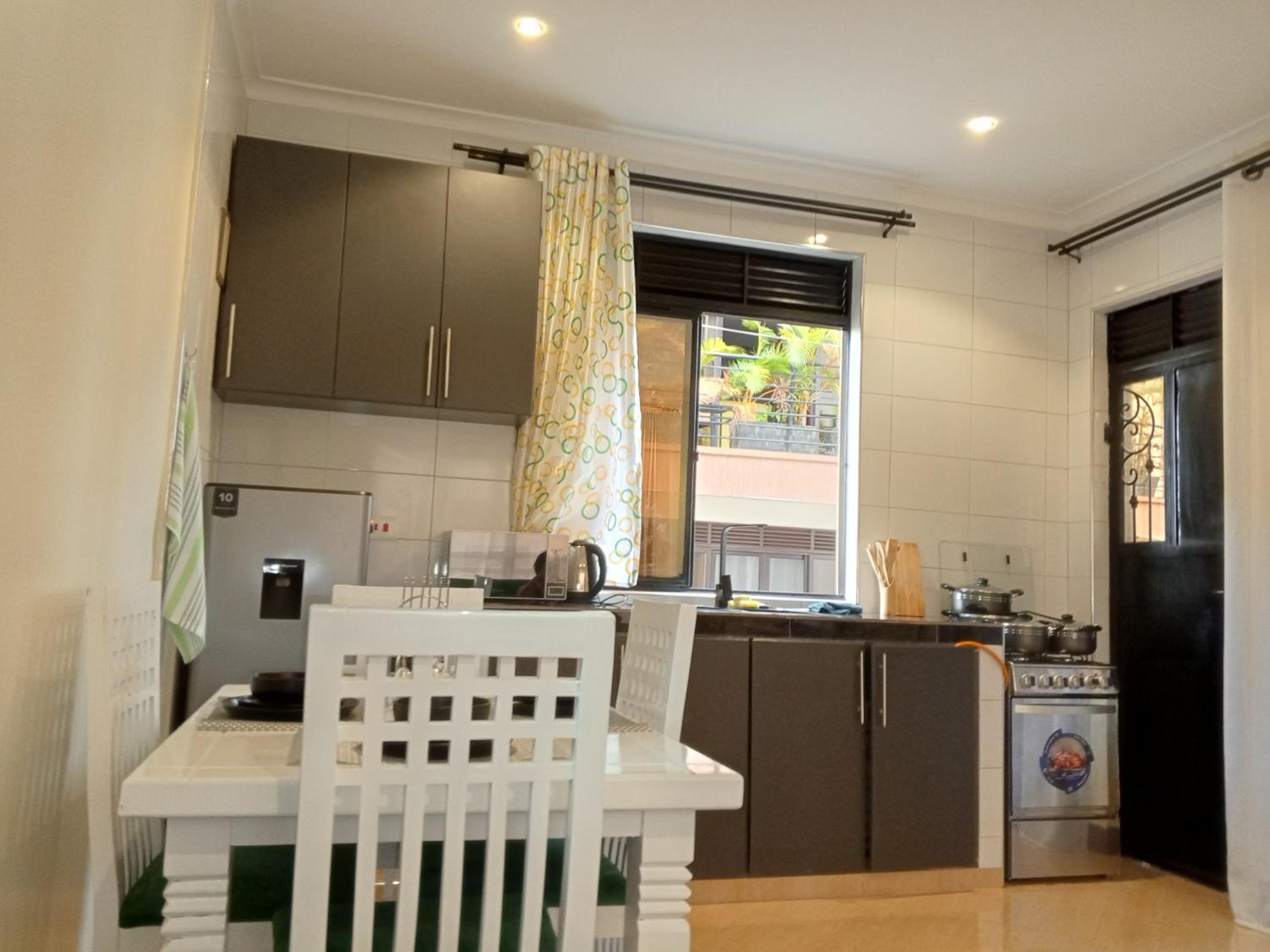 Cozy Retreat Apartments view 3