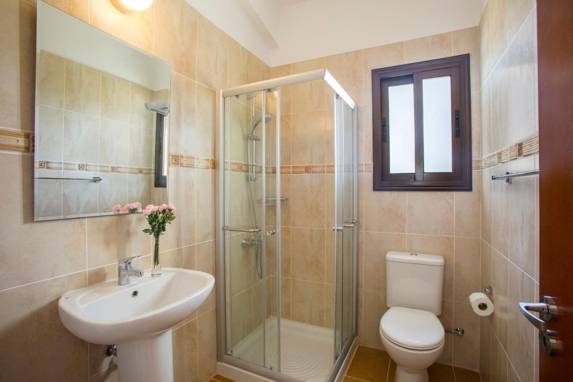Magnificent Coral Bay Villa - Villa Azure Cove - 3 Bedrooms - Great Sea Views - Well-Furnished