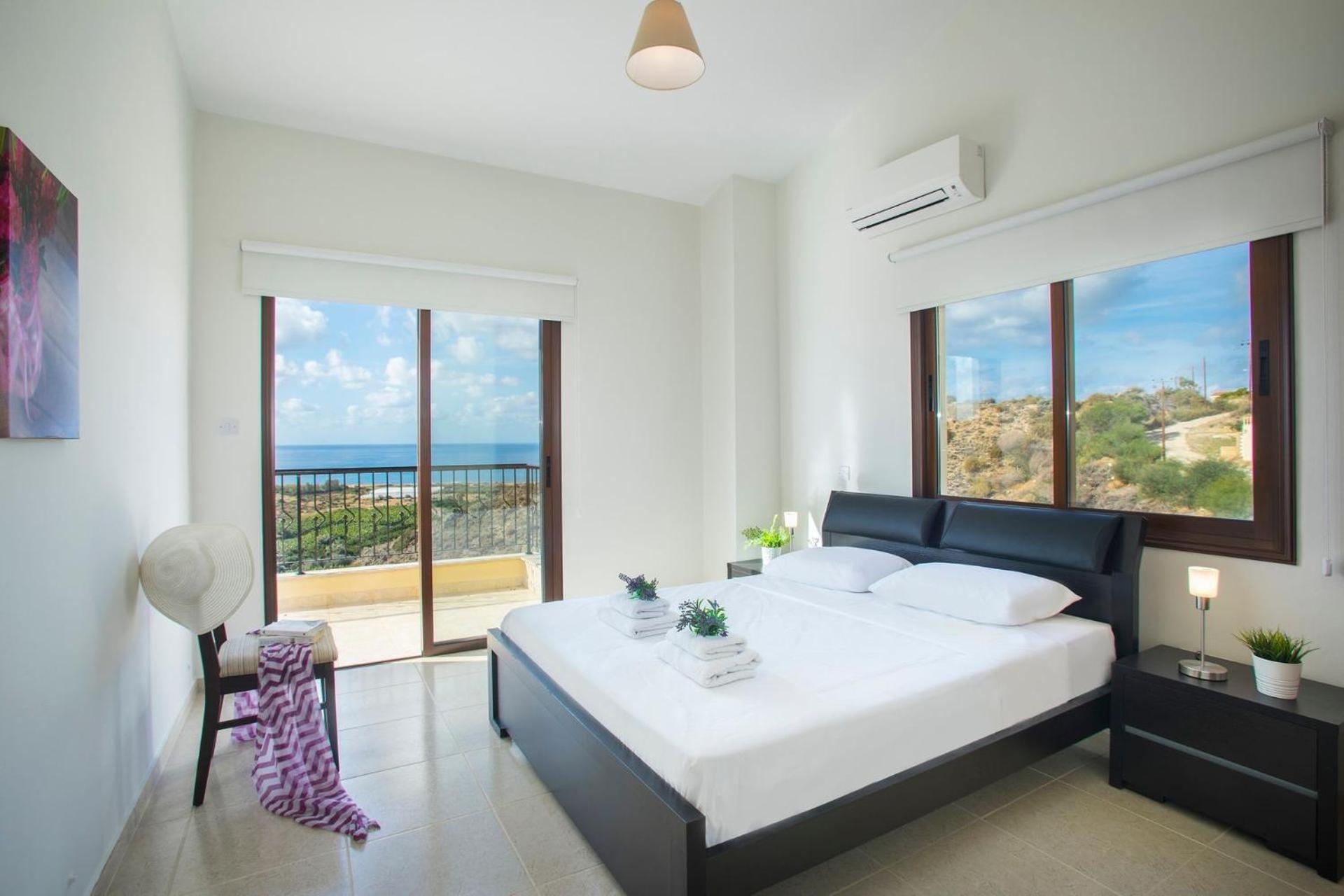 Magnificent Coral Bay Villa - Villa Azure Cove - 3 Bedrooms - Great Sea Views - Well-Furnished