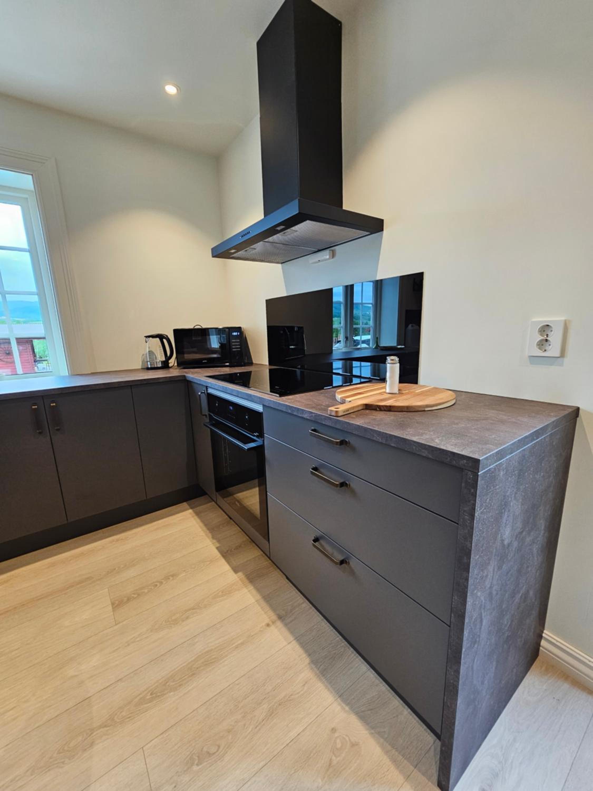 Stort hus med 2 leiligheter til leie på Lundamo, Perfekt for større grupper! view 3