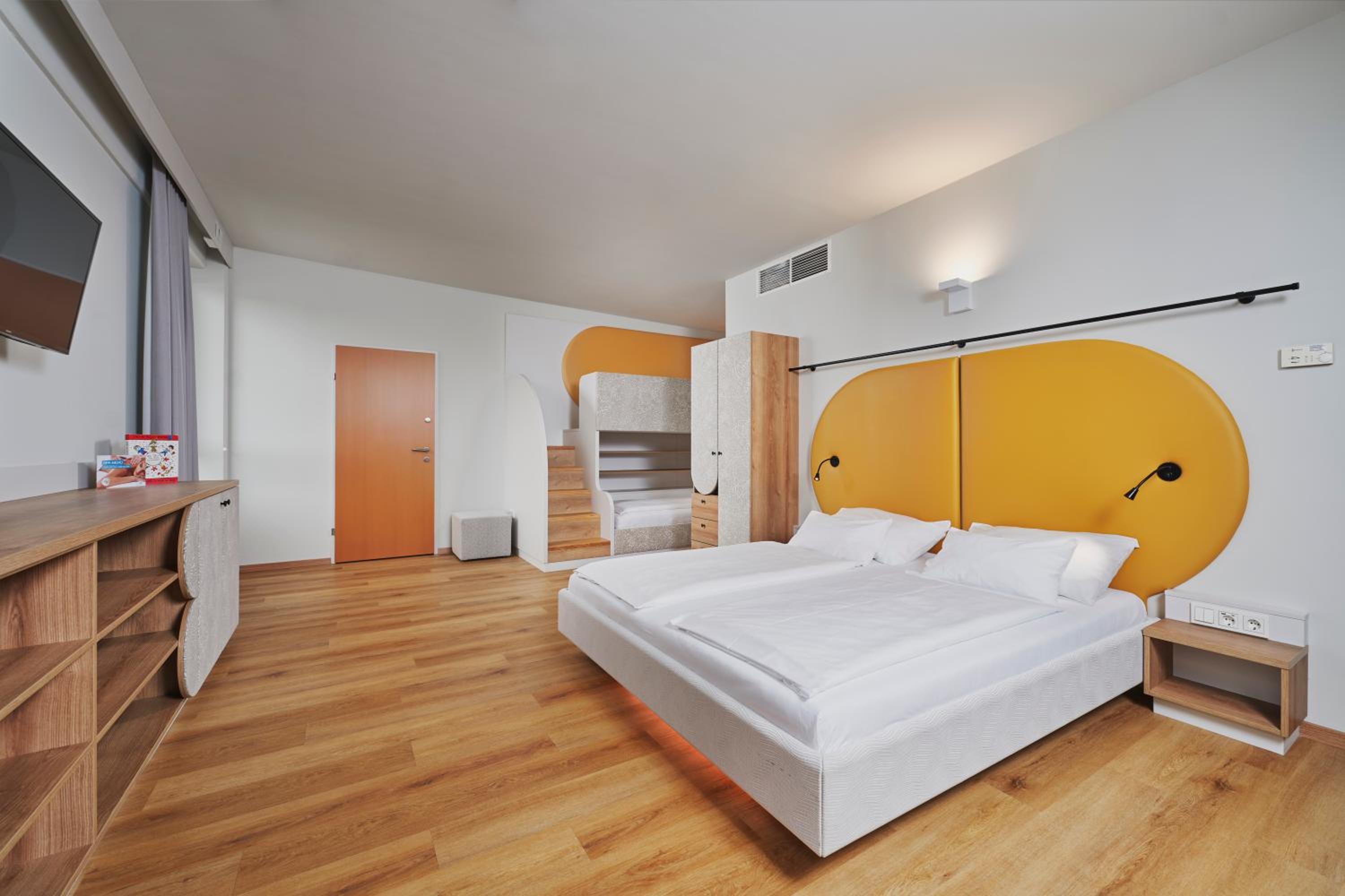H2O Hotel-Therme-Resort, 3 Sterne superior, für Familien mit Kindern
