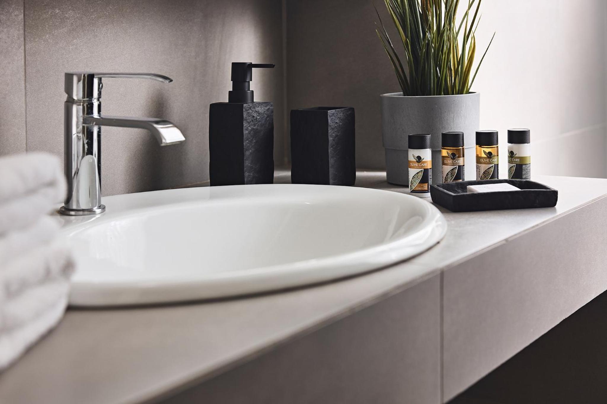 Kova Residence, Acropolis by Aura Homes