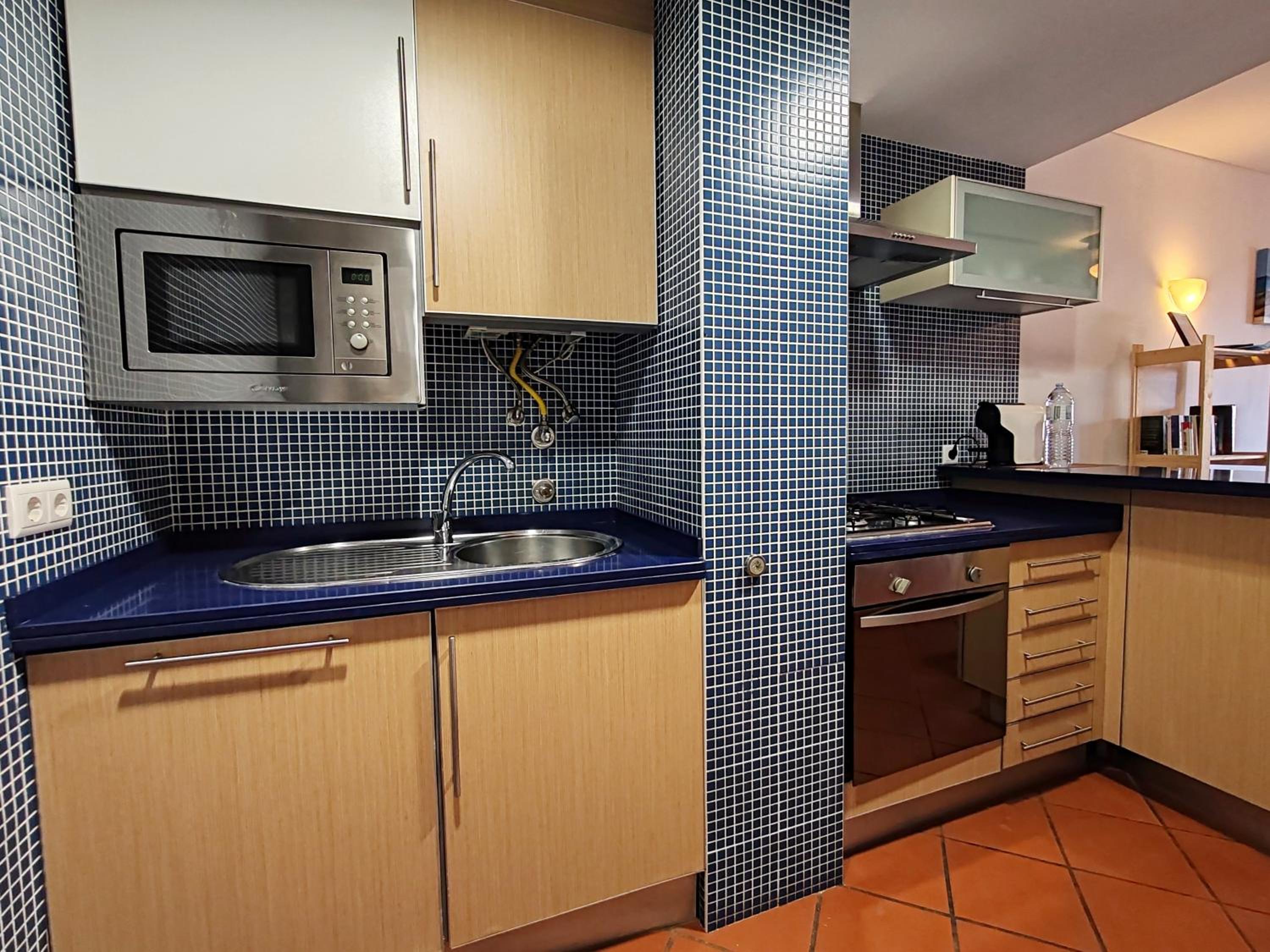 1B Terrace B - Casas & Papeis