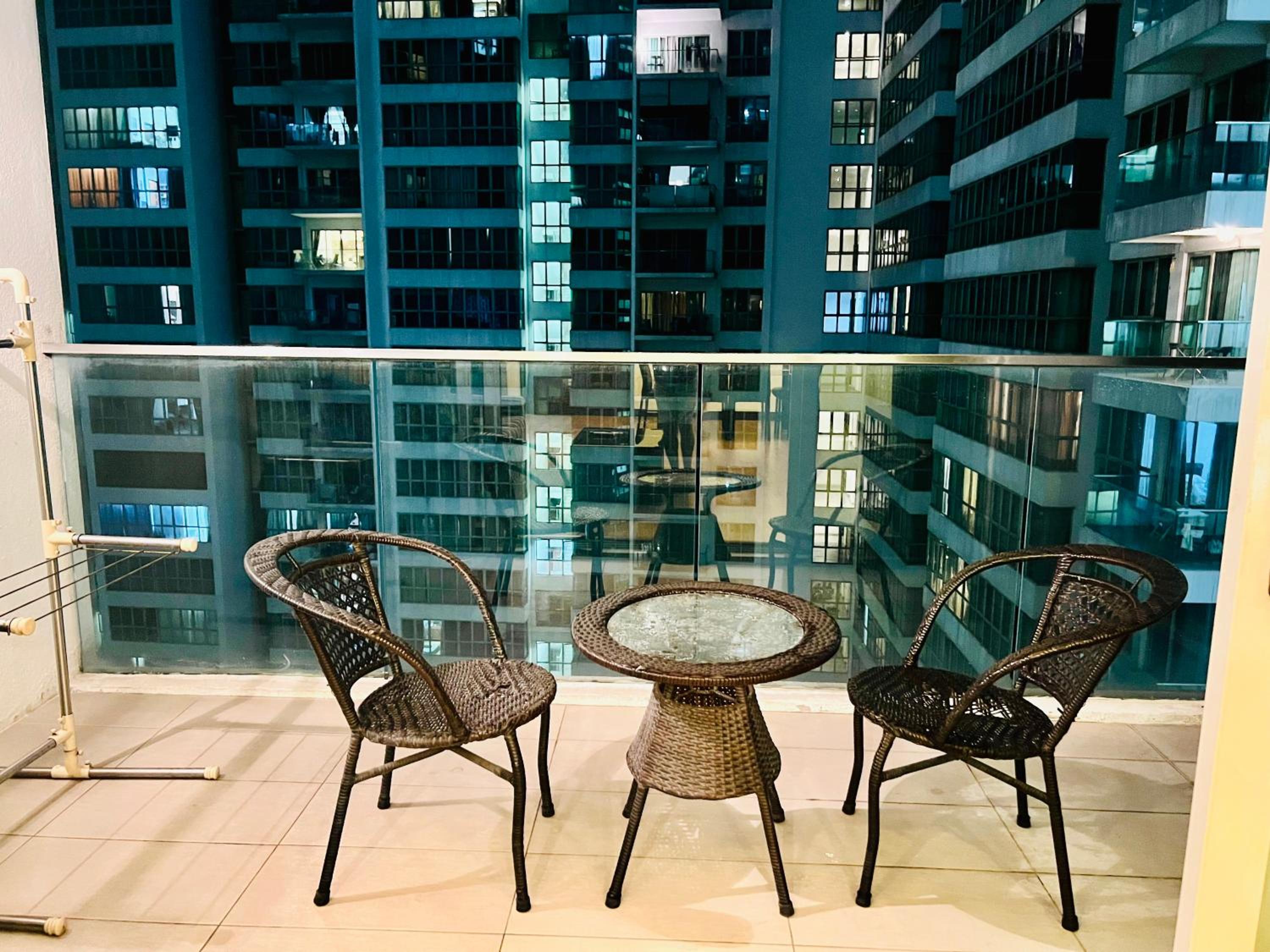 Spritz Empire Regalia Suites & Residence