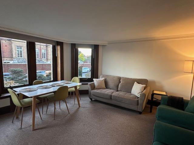 2-bed apartment in The Grand Hotel, Folkestone view 3