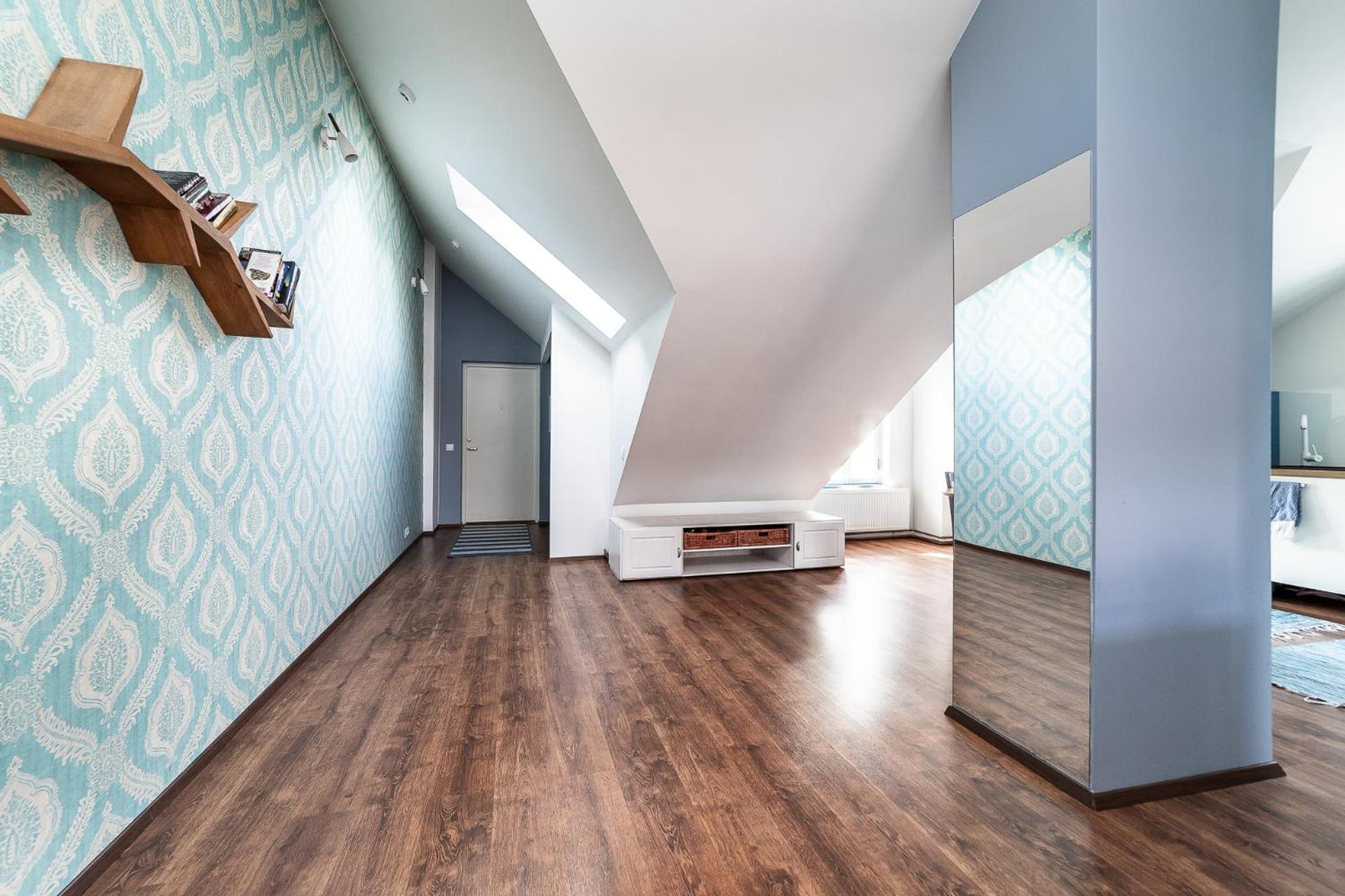 Apartment for four with free parking