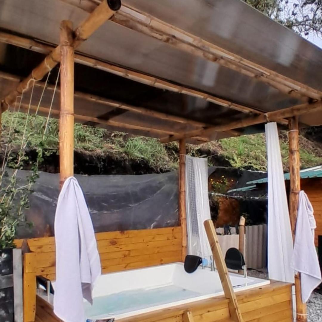 Cabaña Starka & Jacuzzi