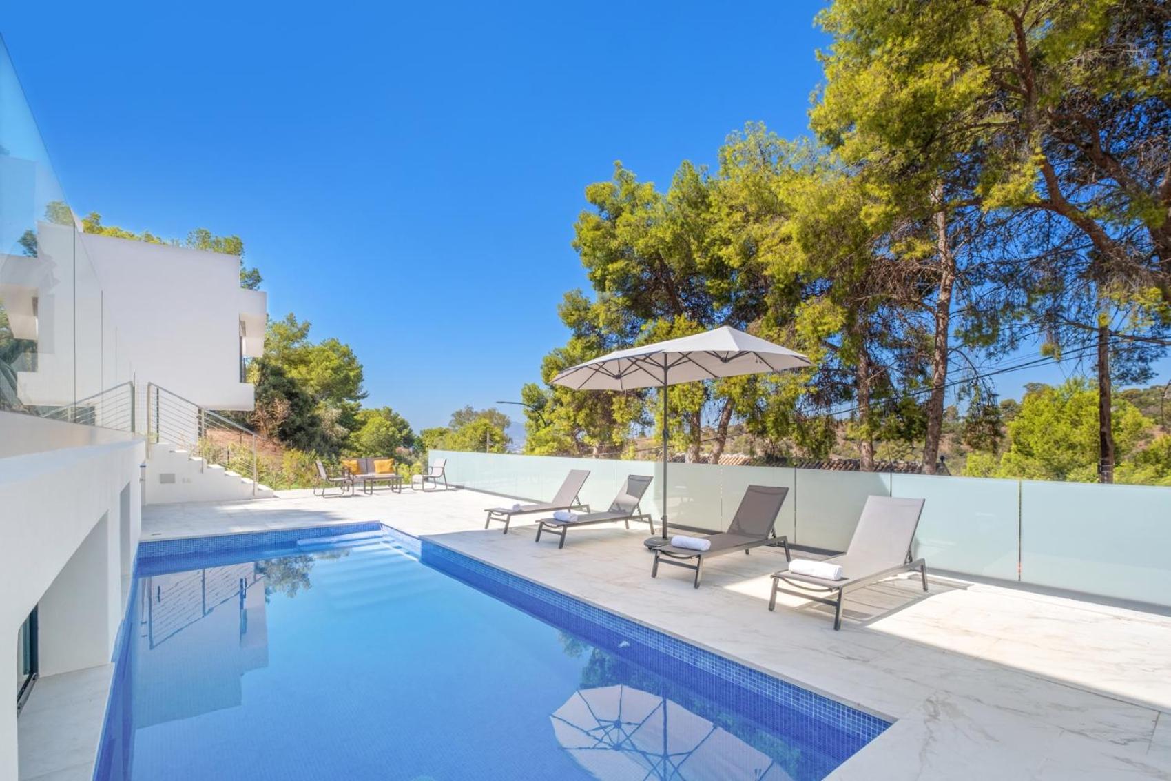 Villas Pinares de San Anton - Sea, City, Mountain, Views