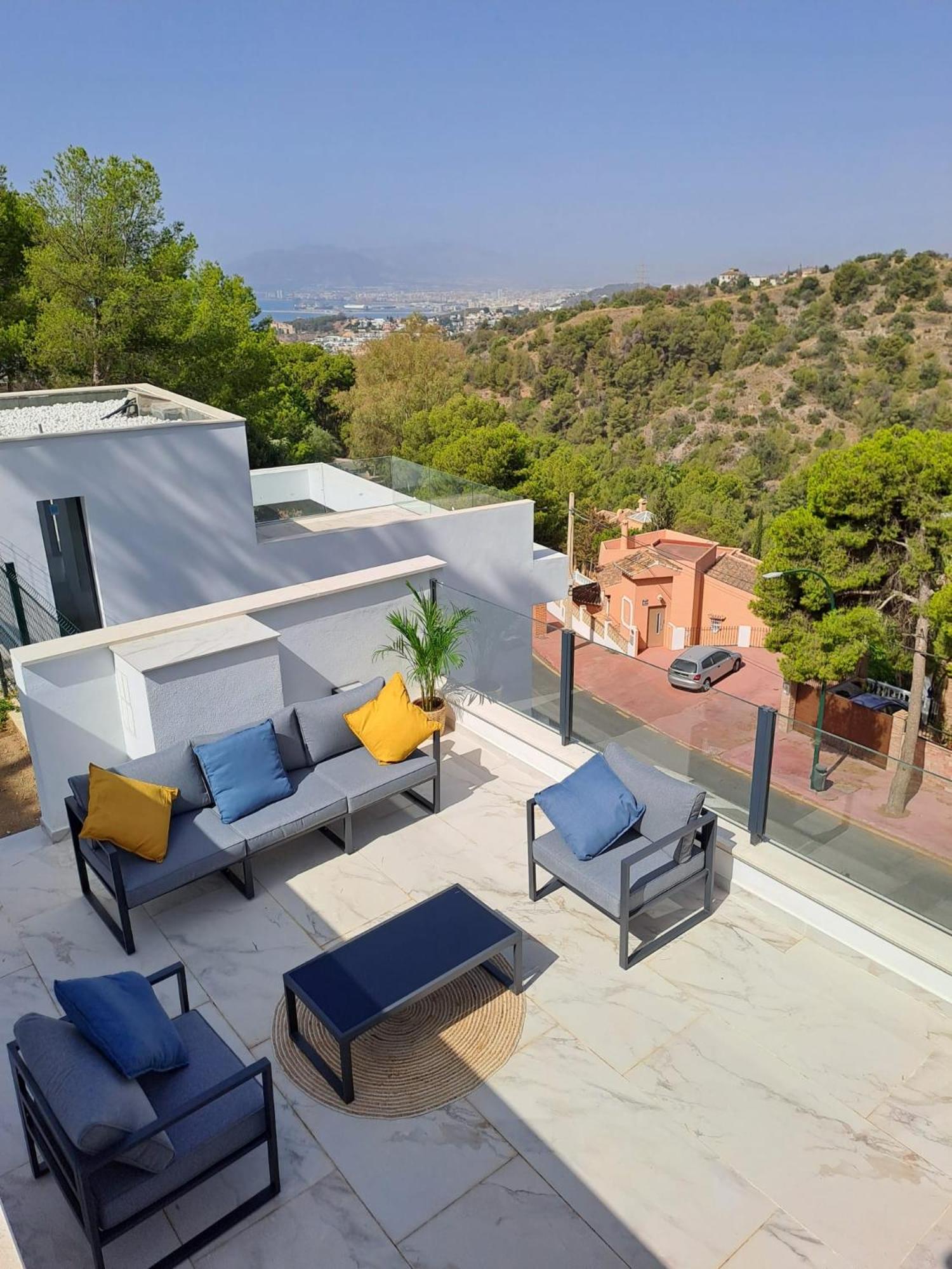 Villas Pinares de San Anton - Sea, City, Mountain, Views