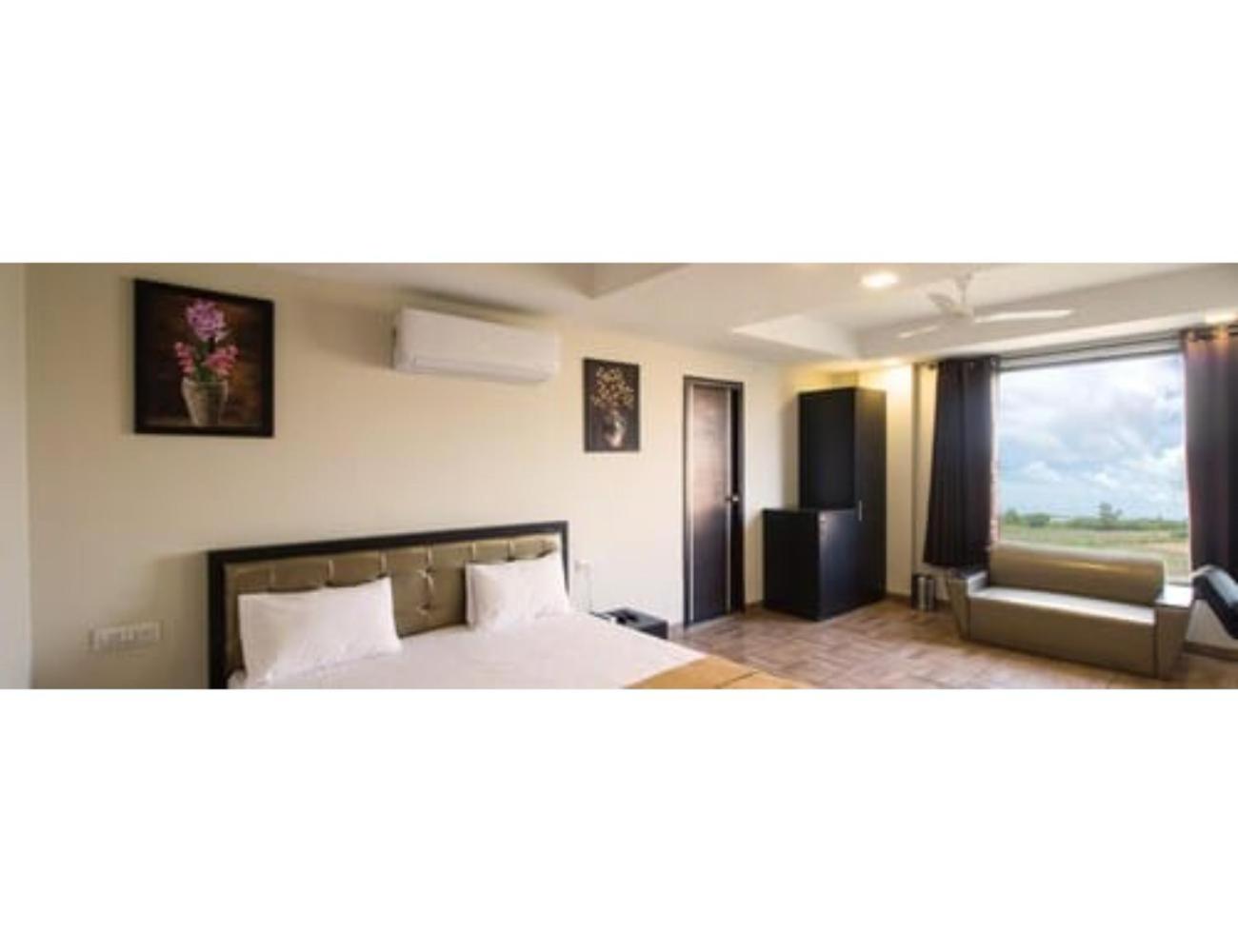 S24 Hotel, Pithampur, Madhya Pradesh view 3