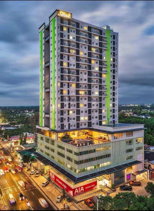 A cozy home feel with a city view - The Capitol at Sitari view 2