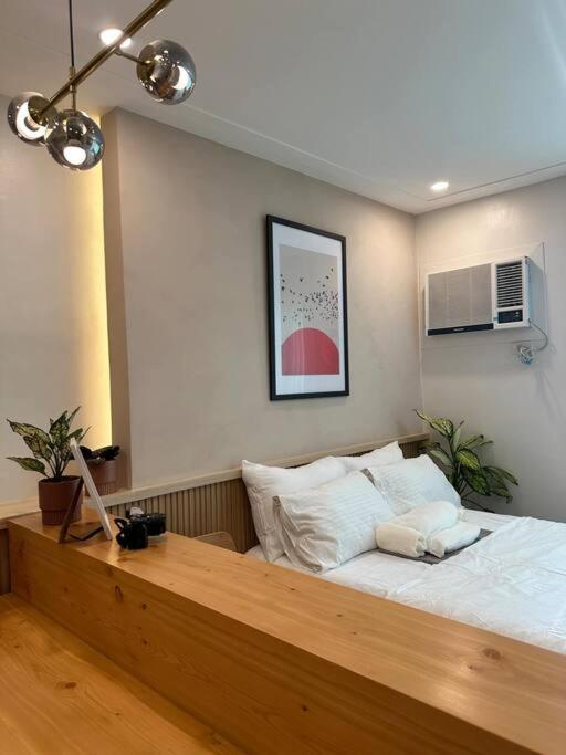 A cozy home feel with a city view - The Capitol at Sitari view 3