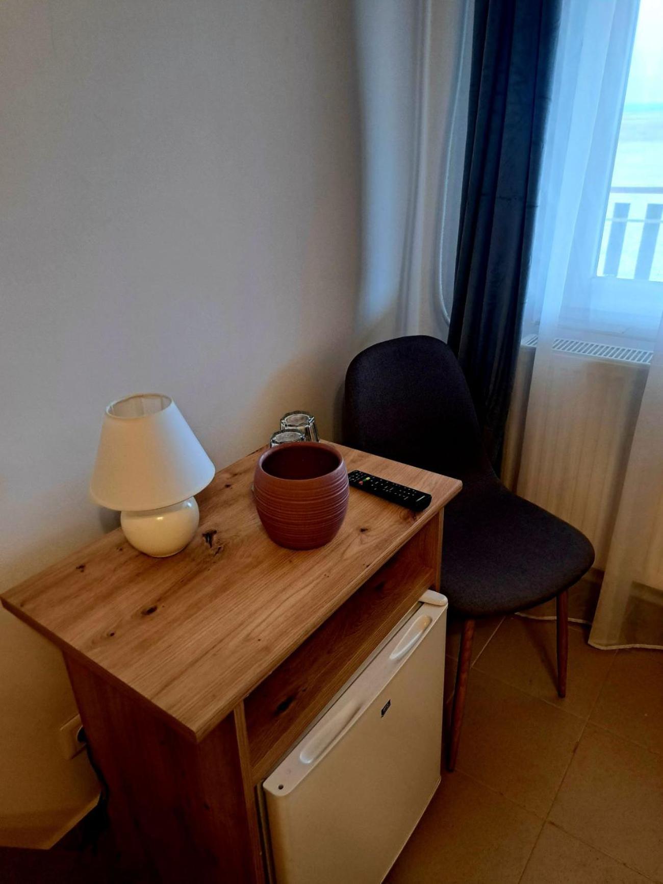 Photo 47