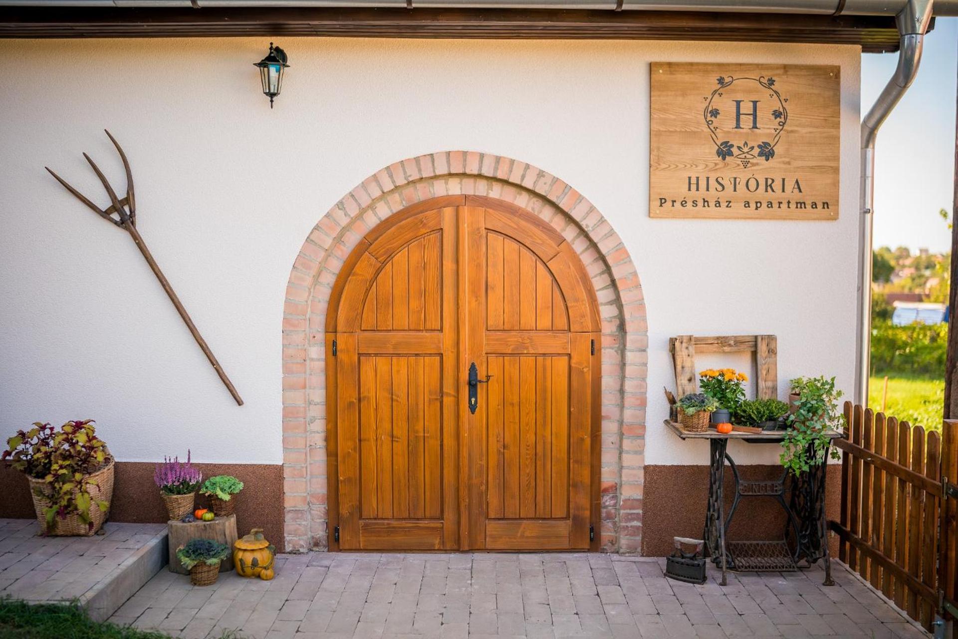 História Présház boutique Nagyréde