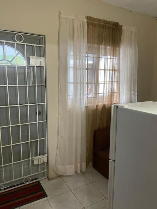 1 bed flat at Palm Villa view 3