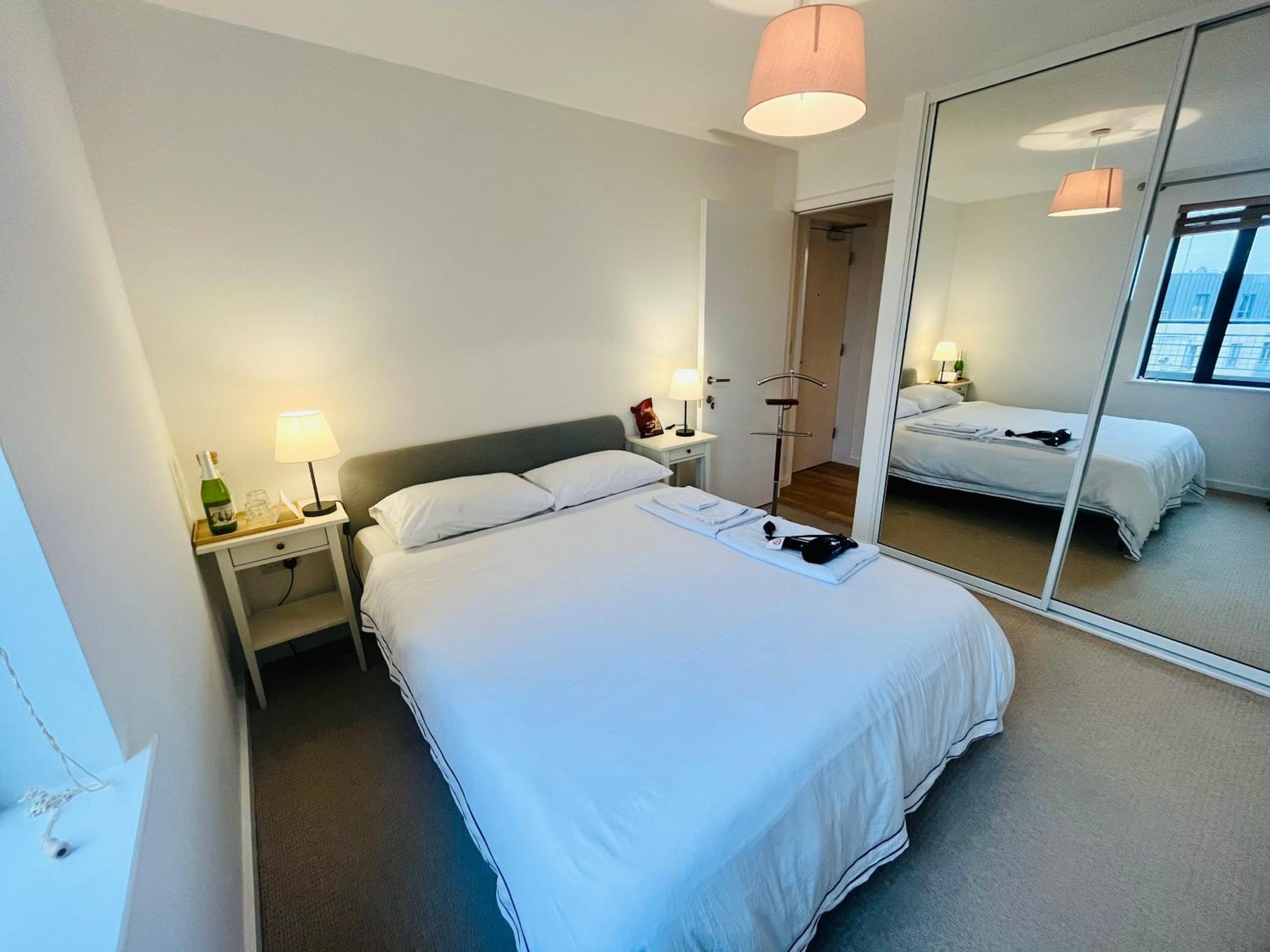 Exclusive King-Size Bed Comfort with Serene Garden View