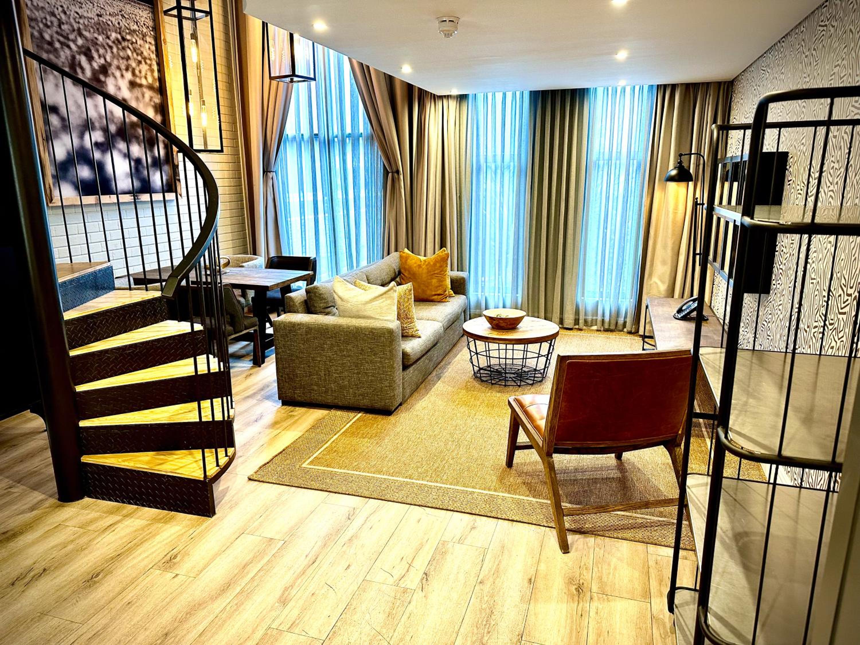 The Weinberg Windhoek 4