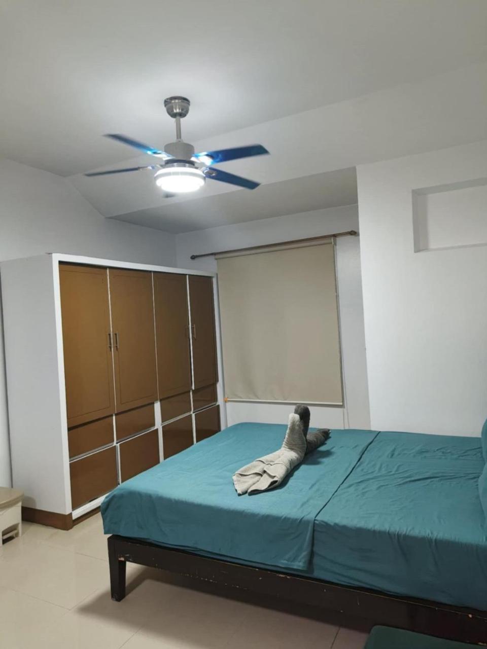 Cozy studio prime spot in Urban Deca Homes Tipolo view 5