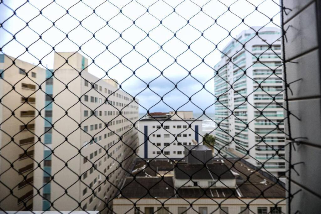 Apartamento em Praia Grande a 50m da Praia