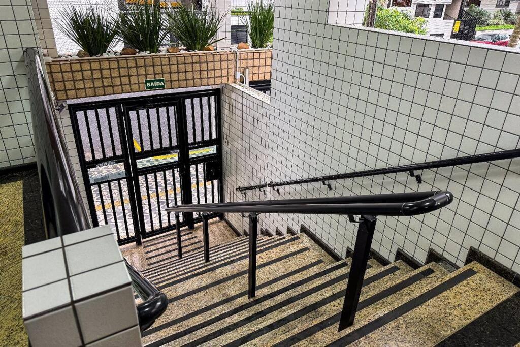 Apartamento em Praia Grande a 50m da Praia