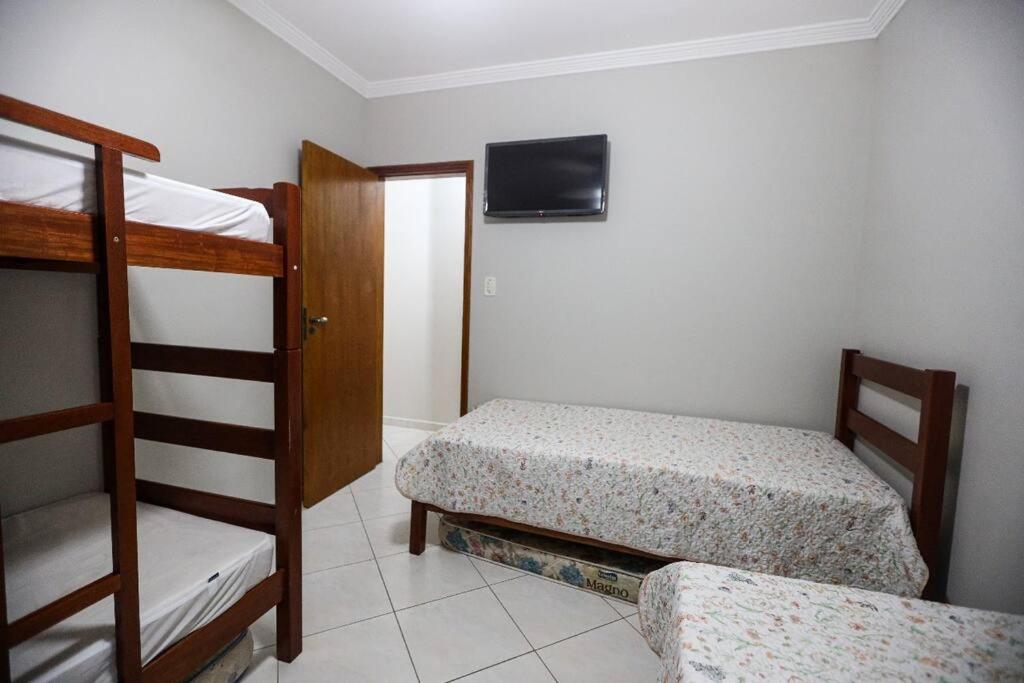 Apartamento em Praia Grande a 50m da Praia