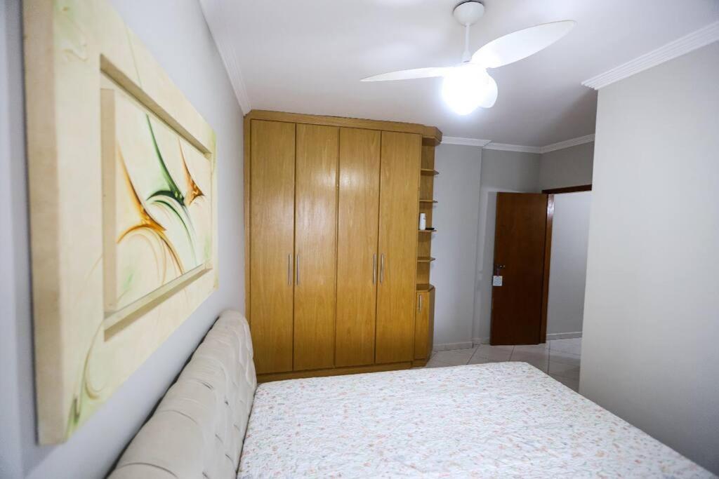 Apartamento em Praia Grande a 50m da Praia