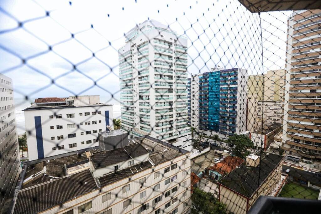 Apartamento em Praia Grande a 50m da Praia