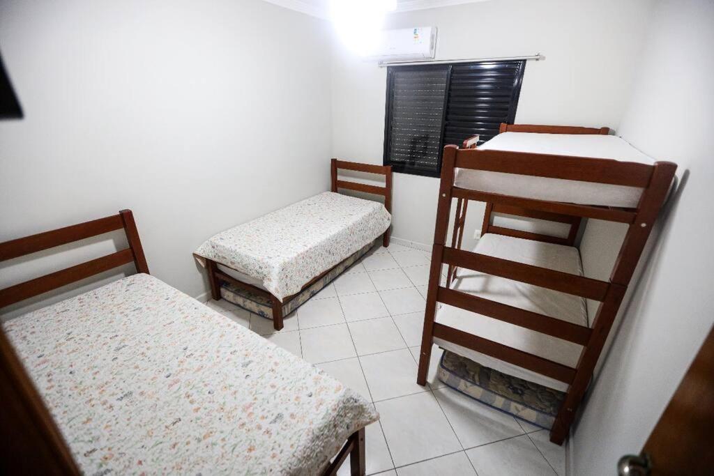 Apartamento em Praia Grande a 50m da Praia
